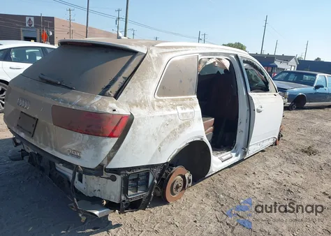 2017 Audi Q7 3.0T Premium из США, поврежденный, VIN WA1LAAF72HD013805